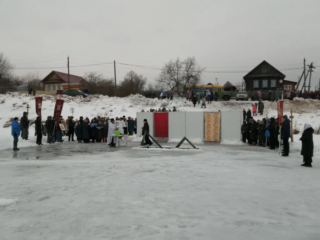 погода в малой пурге на 3 дня. малопургинское благочиние. луч малая пурга магазин. магазин шонер малая пурга. гербер в малой пурге.