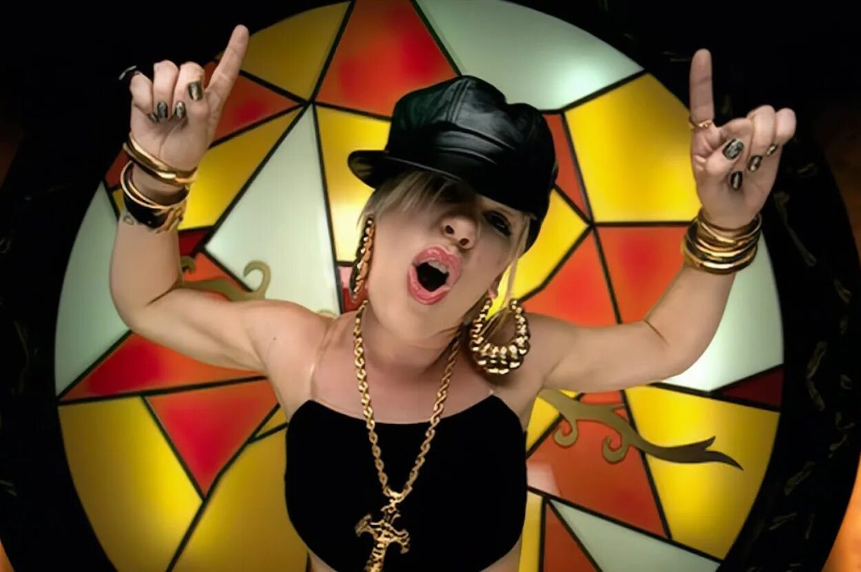 Pink get started. Пинк патти. пинк get the party started. пинк гет зе парти стартед. pink get the party started обложка.