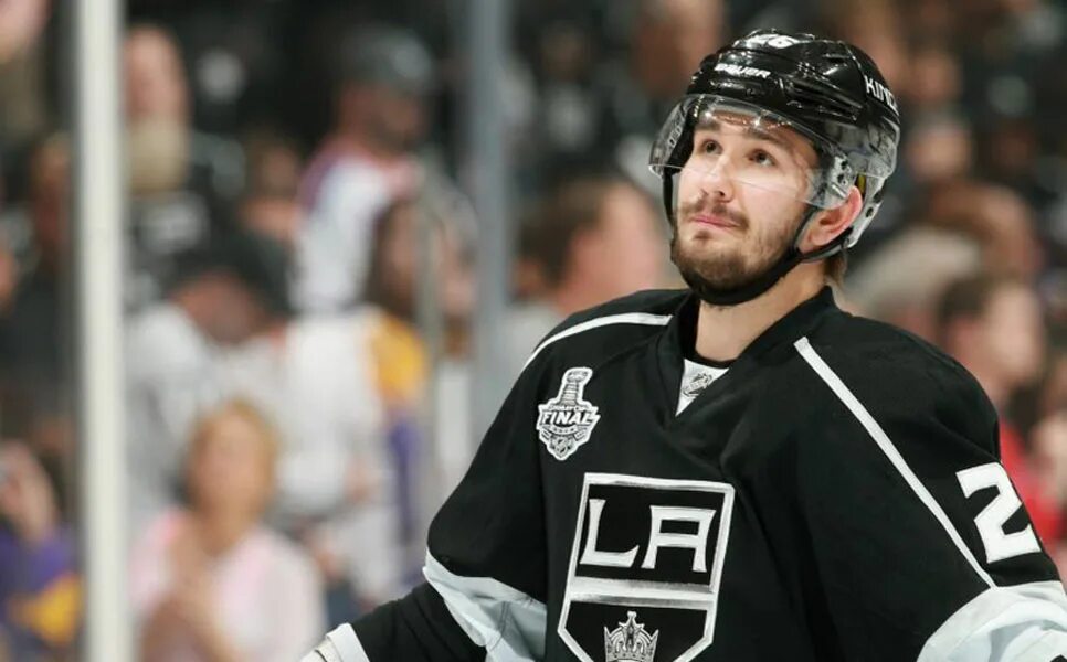 вячеслав войнов хоккеист. войнов хоккеист лос анджелес. алексей житник хоккеист нхл. вячеслав войнов хоккеист. войнов вячеслав.