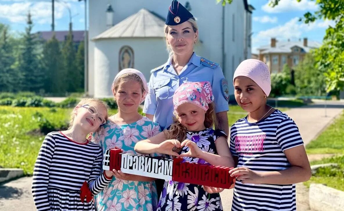 Детский лагерь новгородская область. Лагерь Олимпиец Новгородская область. Детские лагеря в Новгородской области. Волынь лагерь Новгородский район. Новгородское лагерь детский Донецкая область.