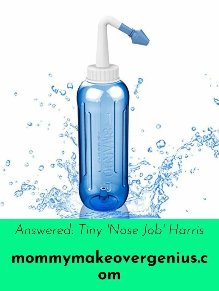 Промыть нос и горло. Баночка для промывания носа. Промывалка для носа. Ирригатор для промывания носа.