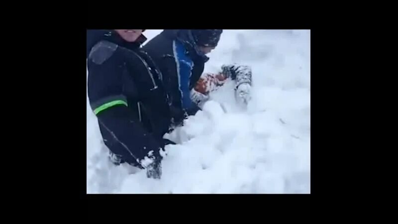 Включи видео застрял