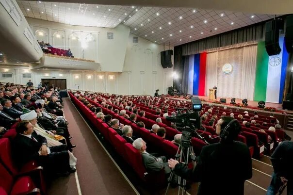 ДДТ - Мама, это рок-н-ролл Акустика ГДК Стерлитамак 9 декабря 2019 г. - YouTube
