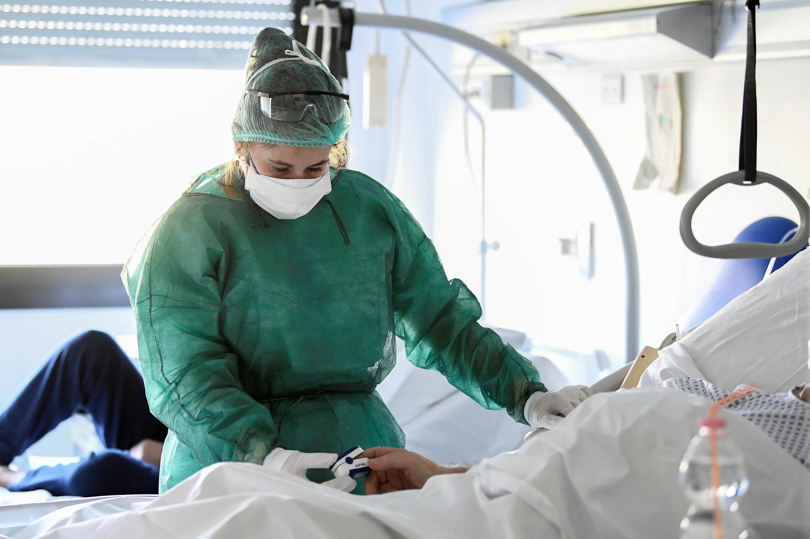 Здравоохранение в период пандемии. Случай заболевания коронавируса. Случай заболевания коронавируса. Феникинутурия заболевания. Грипп h3n2.