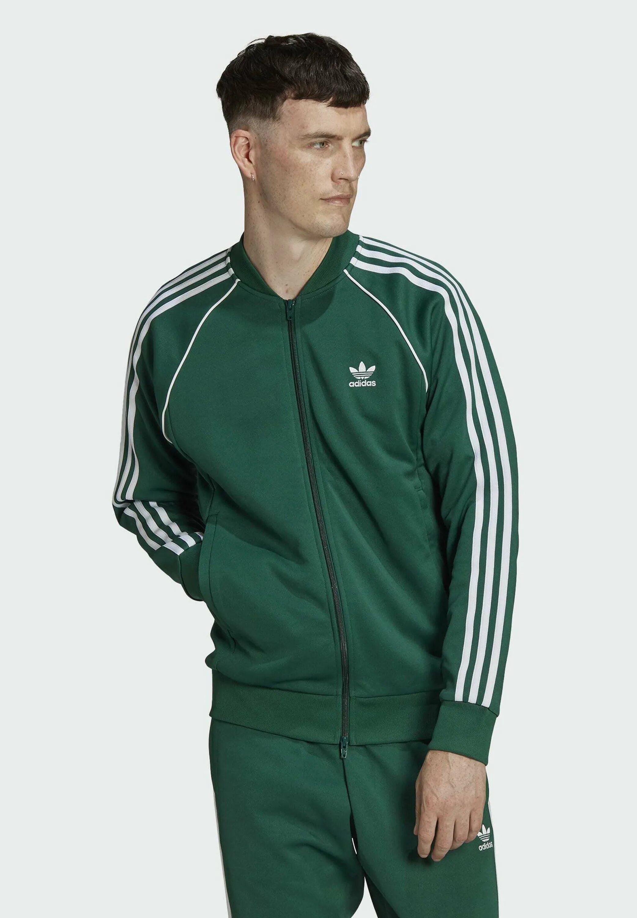 Adidas originals adicolor classics. Adidas adicolor classics sst. adidas sst green. adidas adicolor classics sst красный. adidas originals green tracksuit.