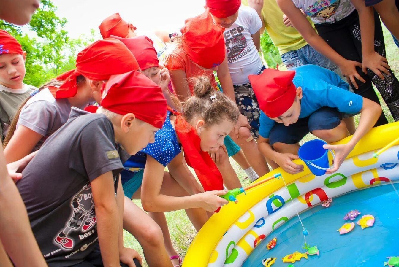 Развлекательные игры для 10 лет. Летние развлечения. спортивные развлечения. спортивное развлечение в д.с. летние развлечения для детей.