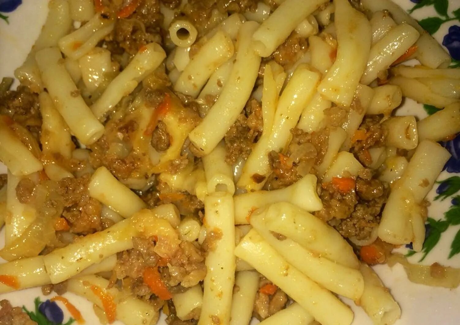 Макароны с фаршем и сыром