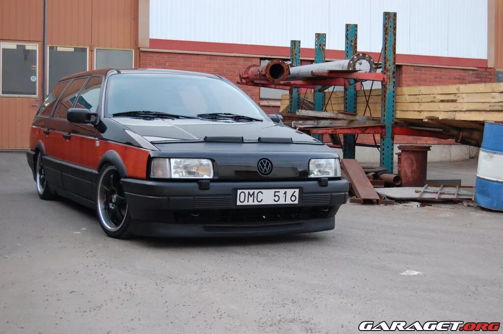 Переделка пассата. Пассат б3 универсал. Фольксваген б 3 универсал чёрный. Passat b3 седан. Volkswagen Passat b3 седан.
