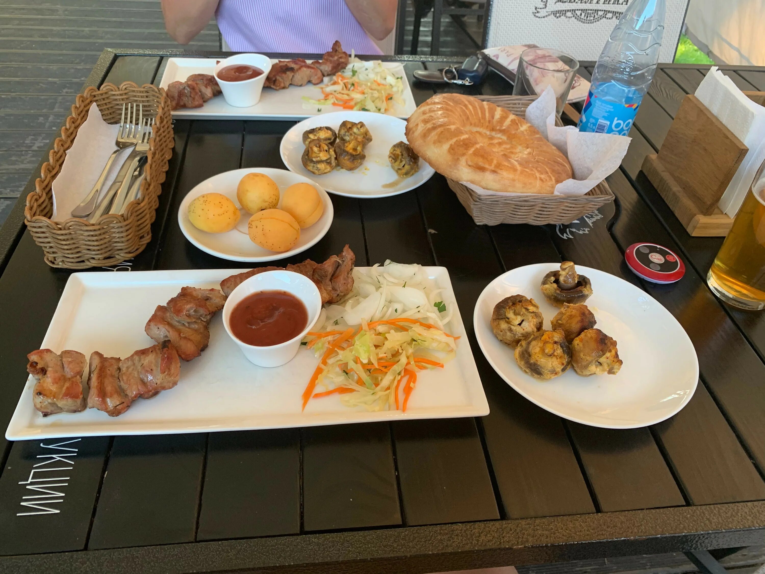 Гриль бердск. Гриль зона в кафе. гарик гриль. garikgrill, новосибирск. зона гриль новокузнецк кафе.