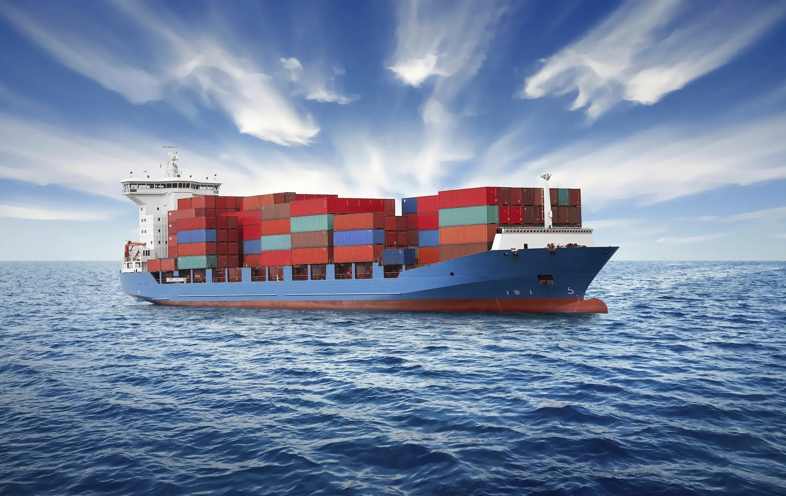 Ships operators shipping