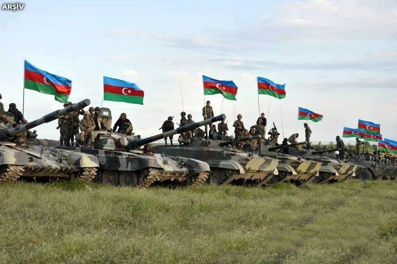 Azeri 2. Армия Армении и Азербайджана. Армения vs Азербайджан армия.