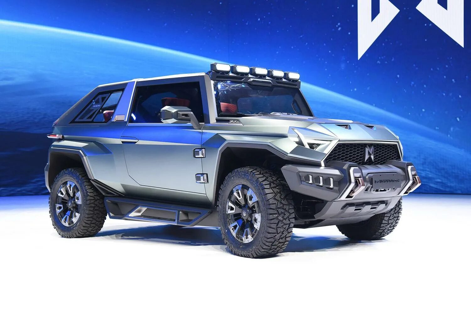 Купить mengshi m hero. Mengshi m-Terrain. Dongfeng Mengshi 2023. Электрический вездеход Mengshi m-Terrain. Dongfeng Mengshi m-Terrain.