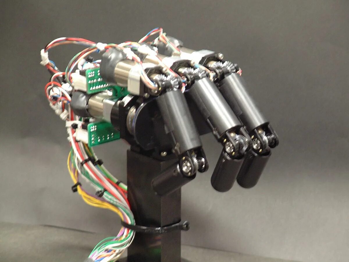 Роборука ардуино. Ардуино роборука протез. Робот ардуино протезы. Робот рука на ардуино.