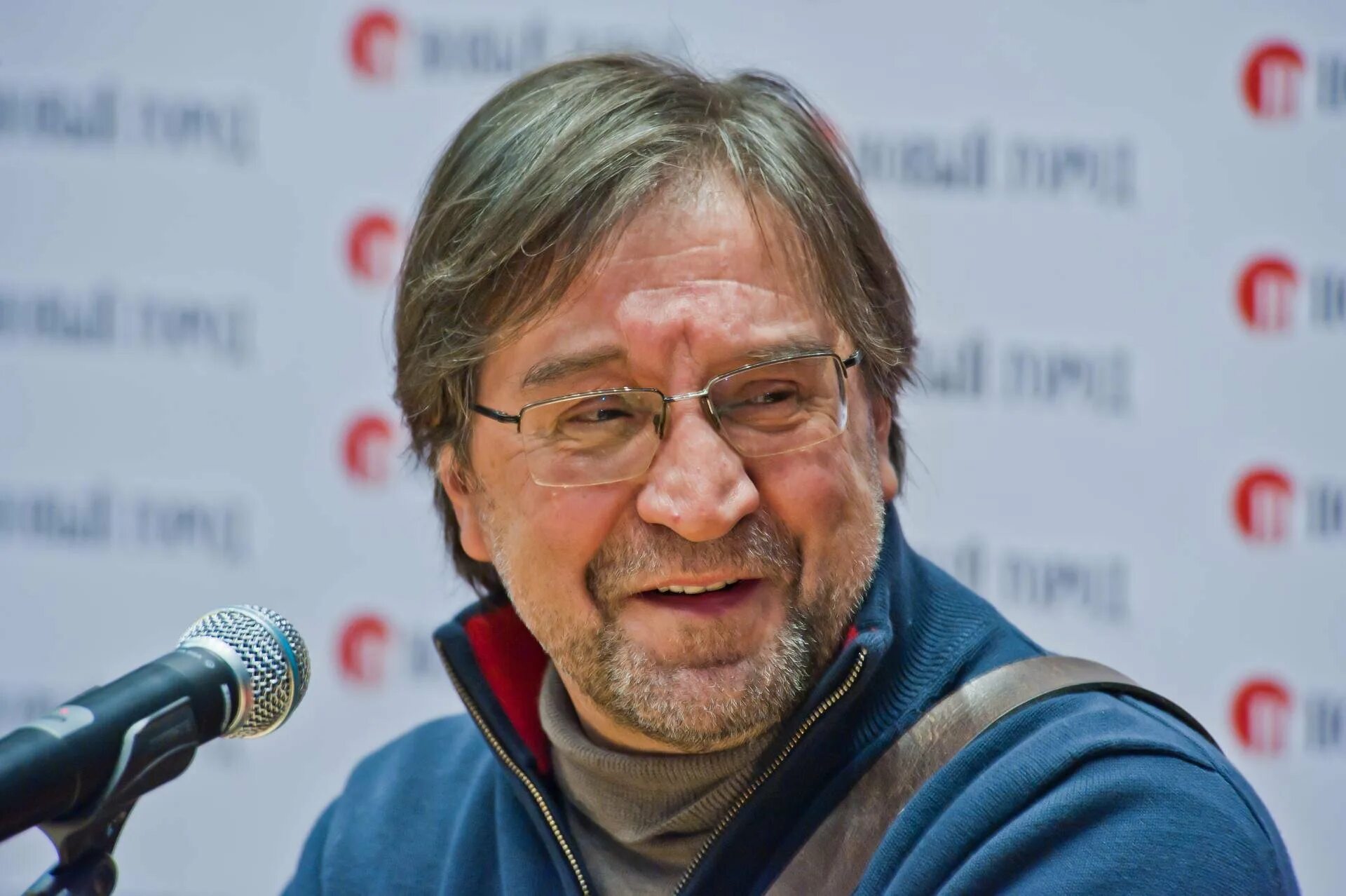 Юрий юлианович шевчук. Фото юрий шевчук ддт. Шевчук национальность. Лидер ддт юрий шевчук. Шевчук национальность.