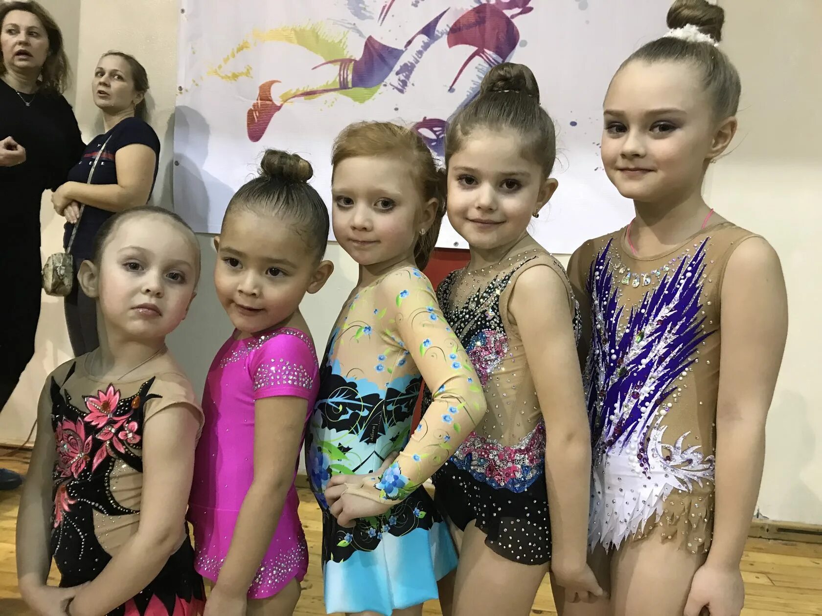 Художественная гимнастика младшая группа. Мария федоровцева художественная гимнастика. Весенняя грация москва. Художественная гимнастика дети соревнования. Грация гимнастика москва.