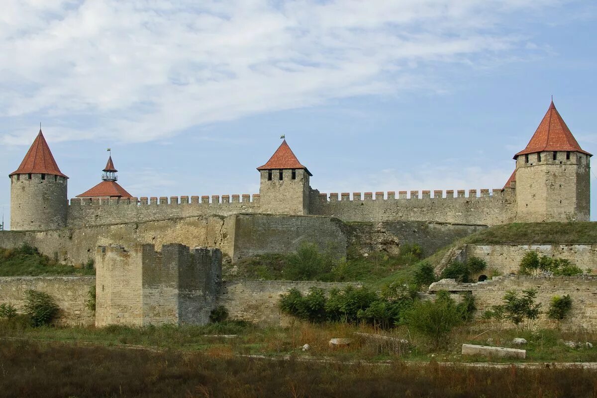 Самому в молдову. Бендерская крепость Молдова. Крепость Бендеры Приднестровье. Крепость Тигина Молдова. Бендерская крепость Бендеры.