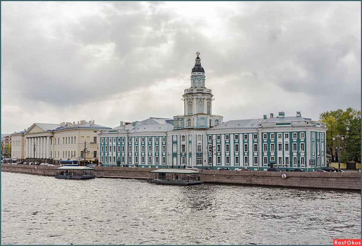 Петербургская кунсткамера. Кунсткамера санкт-петербург. здание кунсткамеры в санкт-петербурге. музей антропологии и этнографии имени петра великого кунсткамера. кунсткамера санкт-петербург архитектор.