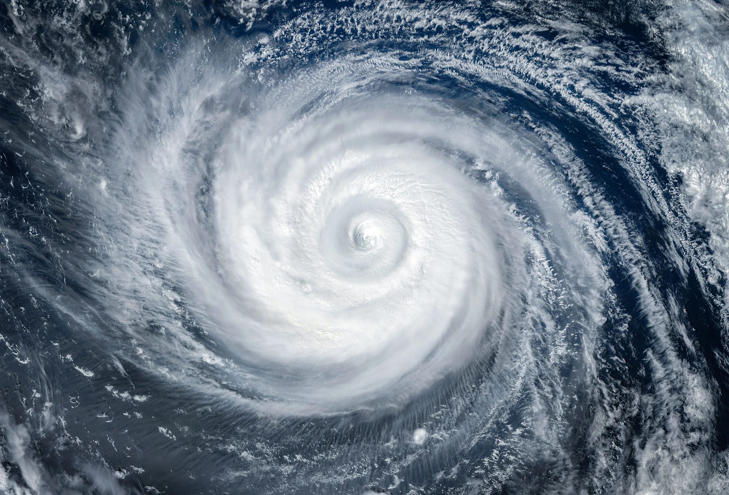 Тайфун тропический шторм. Циклоны Тайфуны. Тайфуны в тихом океане. Cyclone Tropical Storm. Тайфун mp3