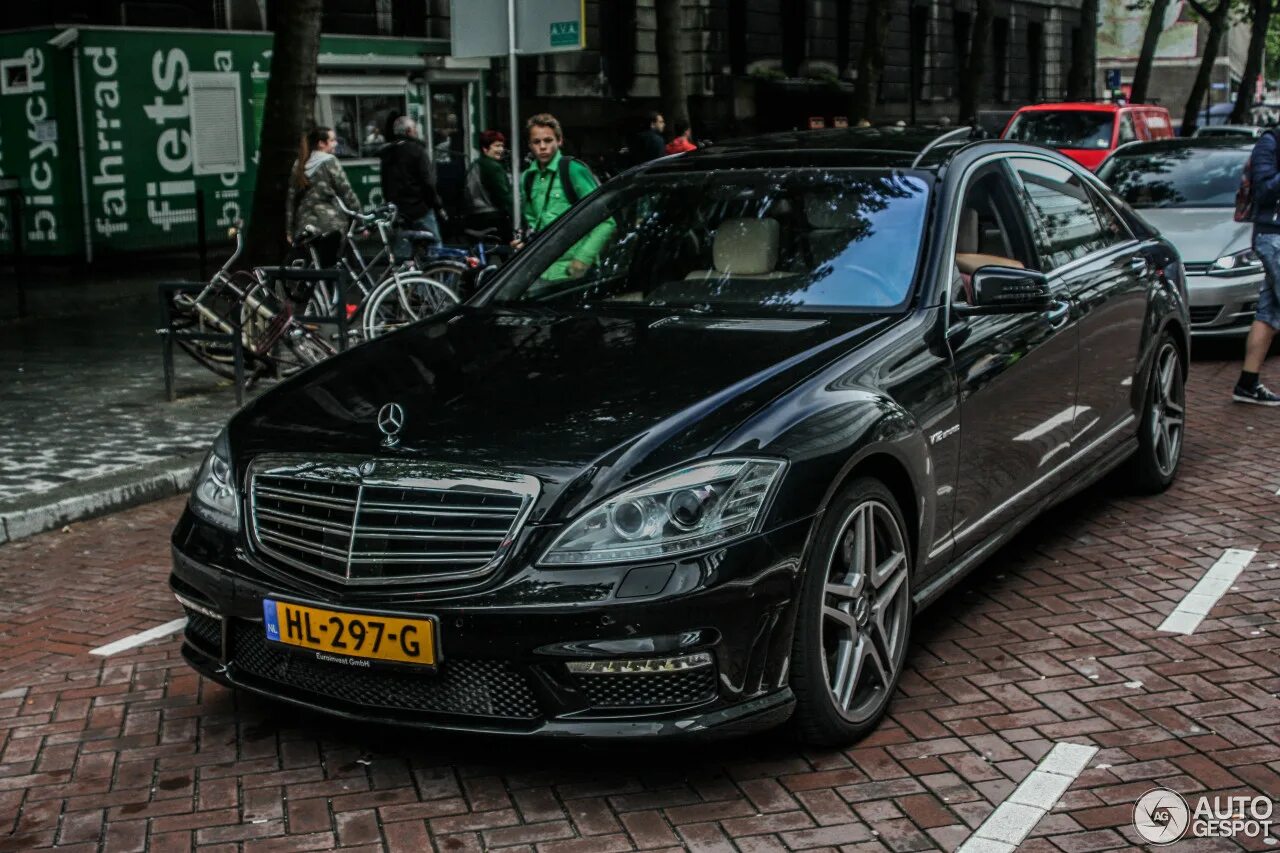 Mercedes benz s class amg 2009. Мерседес s65 amg w221. 221 65 amg. Mercedes benz s65 amg w221. Mercedes s65 w221.