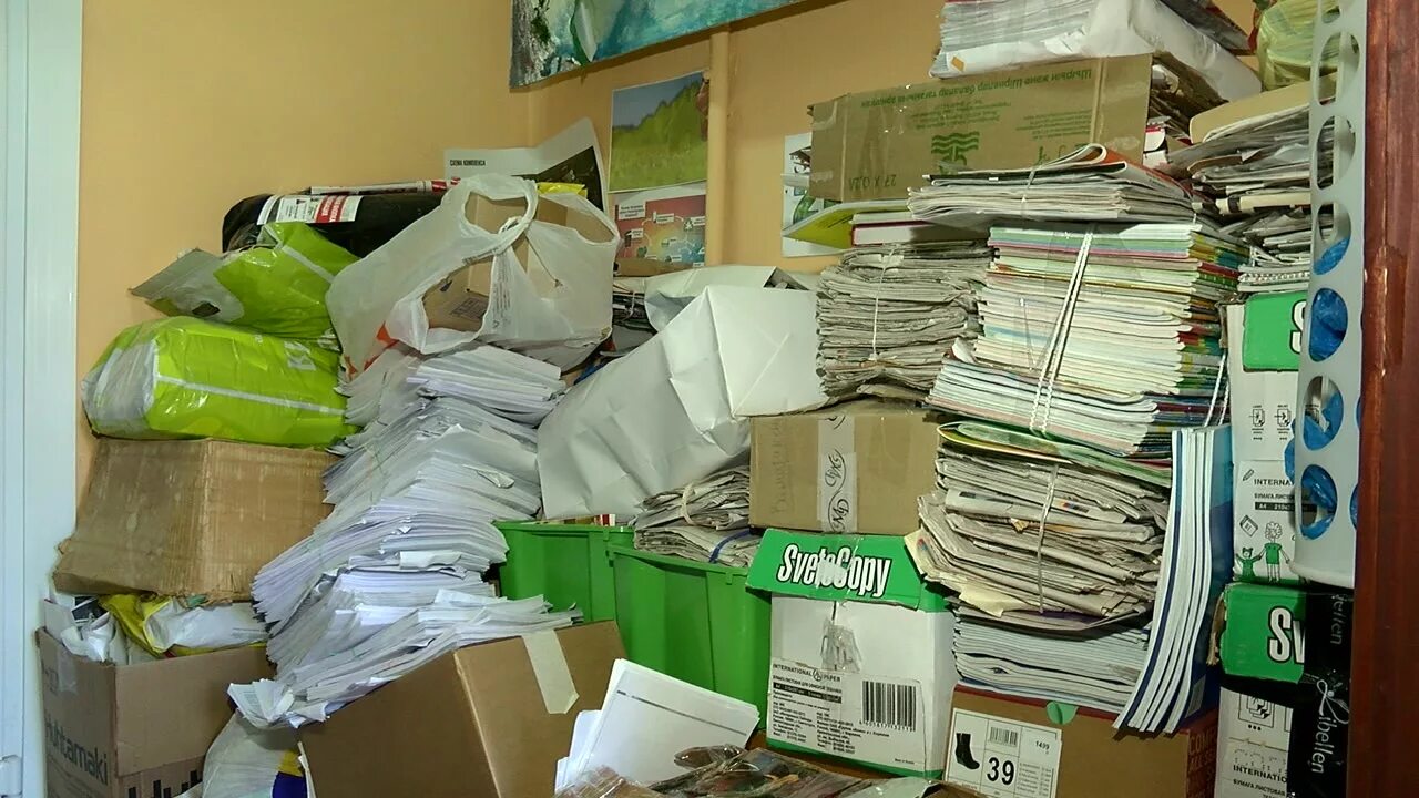 Макулатура сдать с вывозом. Офисная бумага макулатура. прием макулатуры. бумага вторсырье. офисная бумага вторсырье.
