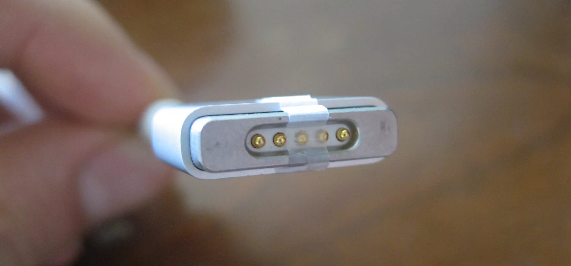 Magsafe аккумулятор купить. MAGSAFE Charger (магсейф). MAGSAFE Charger mhxh3ze/a. Распиновка MAGSAFE 2. Распайка MAGSAFE 2.