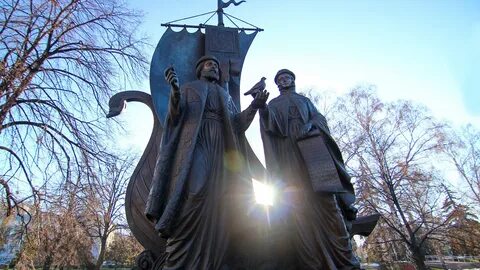 Памятник петру и февронии