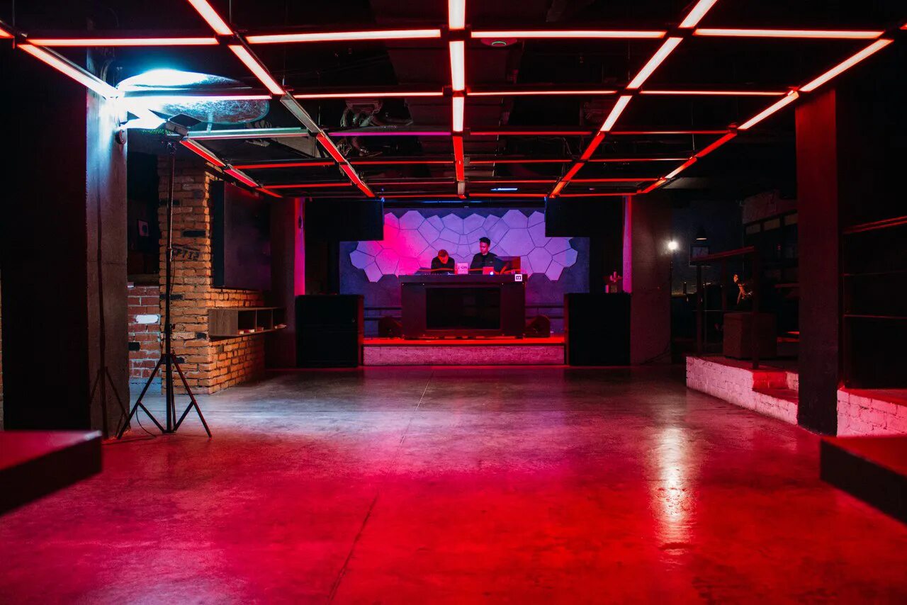 Аренда для вечеринки екатеринбург. Аренда для вечеринки екатеринбург. Agnostic loft в измайлово. Титос клуб екатеринбург. Campus loft в4ранда.