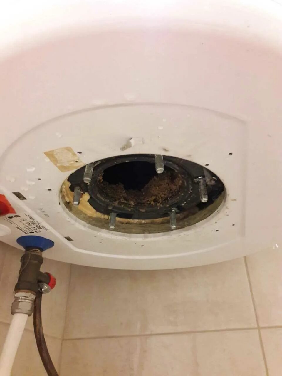 Чистка бойлера аристон 50 литров. Накипь в бойлере. Чистка бойлера аристон 100 литров. Чистка бойлера термекс 50 литров. Чистка бойлера аристон 100 литров.