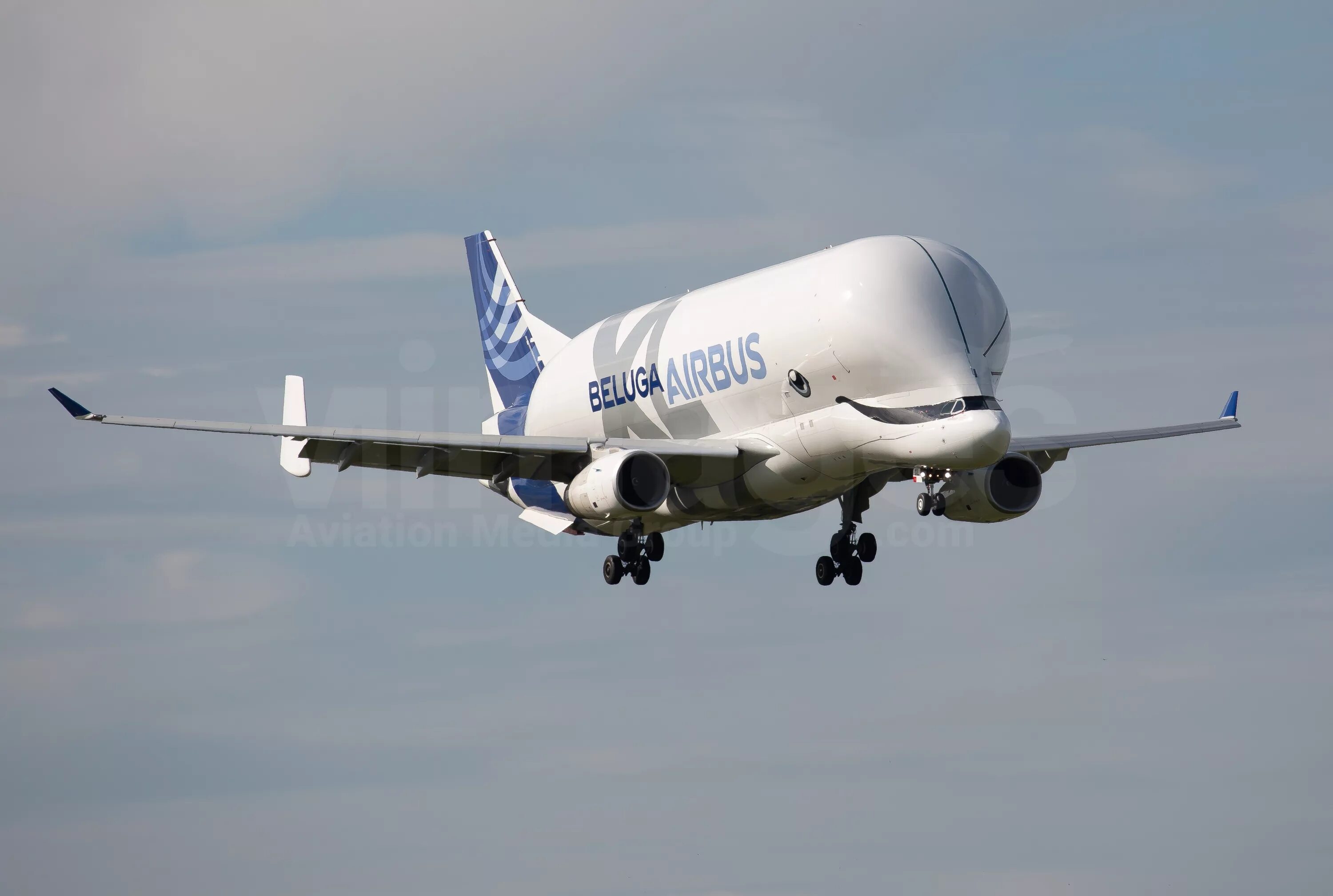 330 тема. Airbus a330-743. airbus a330-743l.