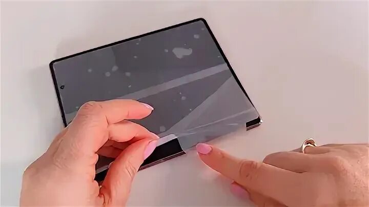 Внутренний экран fold 3