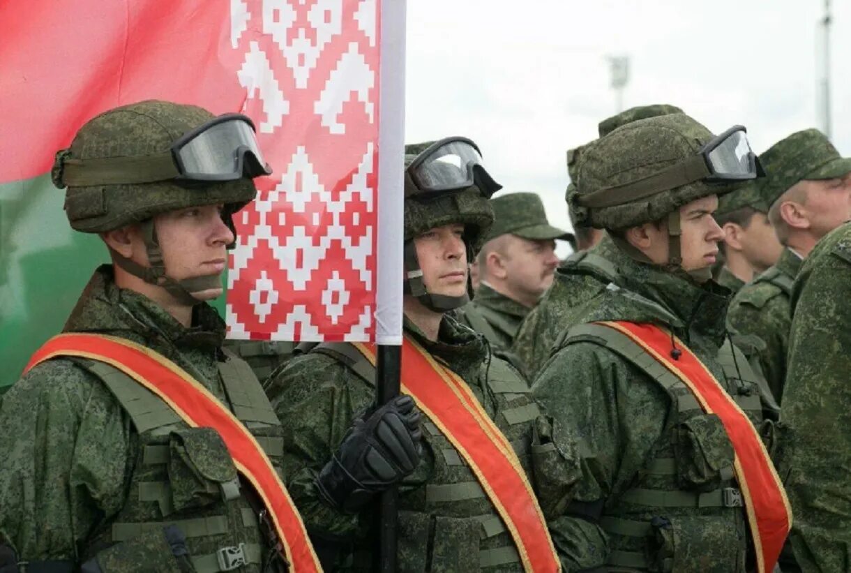Белорусские войска 2022 лукашенко. Российские войска в белоруссии. Белорусские войска 2022 лукашенко. Военнослужащие. Русские войска в белоруссии.
