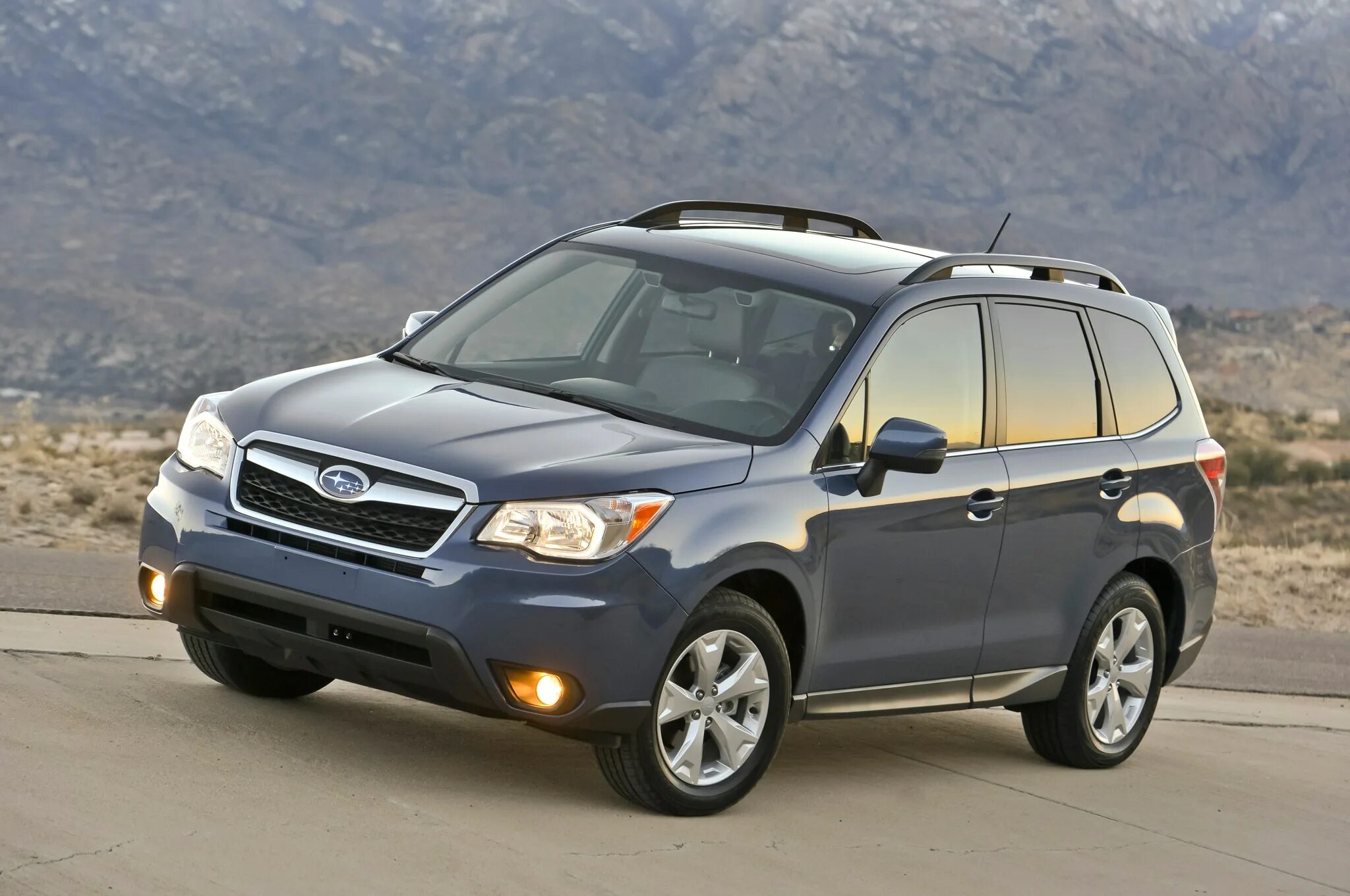 Автомобиль субару фото. Subaru forester. форестер 2014. машина субару форестер 2014. новый форестер 2014.