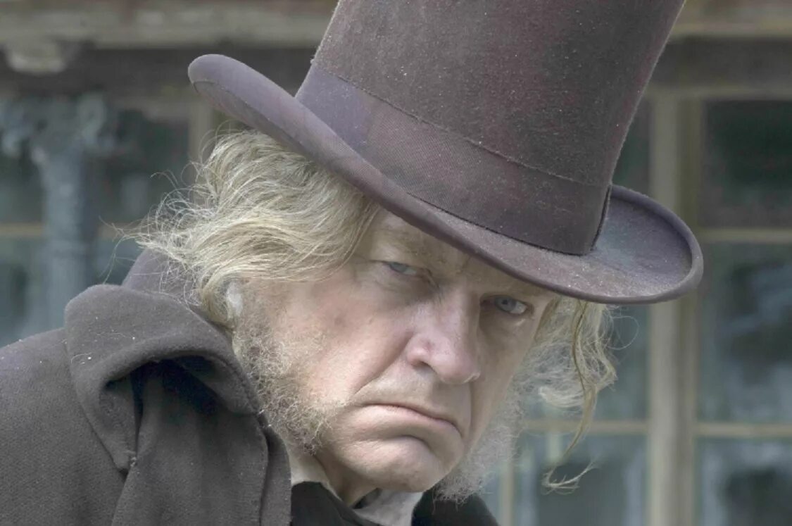 скрудж рождество песнь 2023. рождественская песнь сериал. Christmas carol фильм 2019. эбенезер скрудж фильм 2019. фильм про рождество 2022.