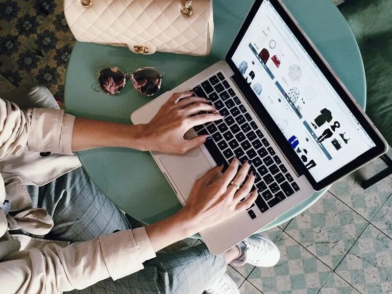 Современные компьютерные технологии. Проблемы с интернетом. Информационные технологии в жизни. Появляется все больше новых. Современные интернет технологии.