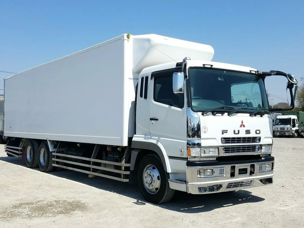 Mitsubishi fuso super