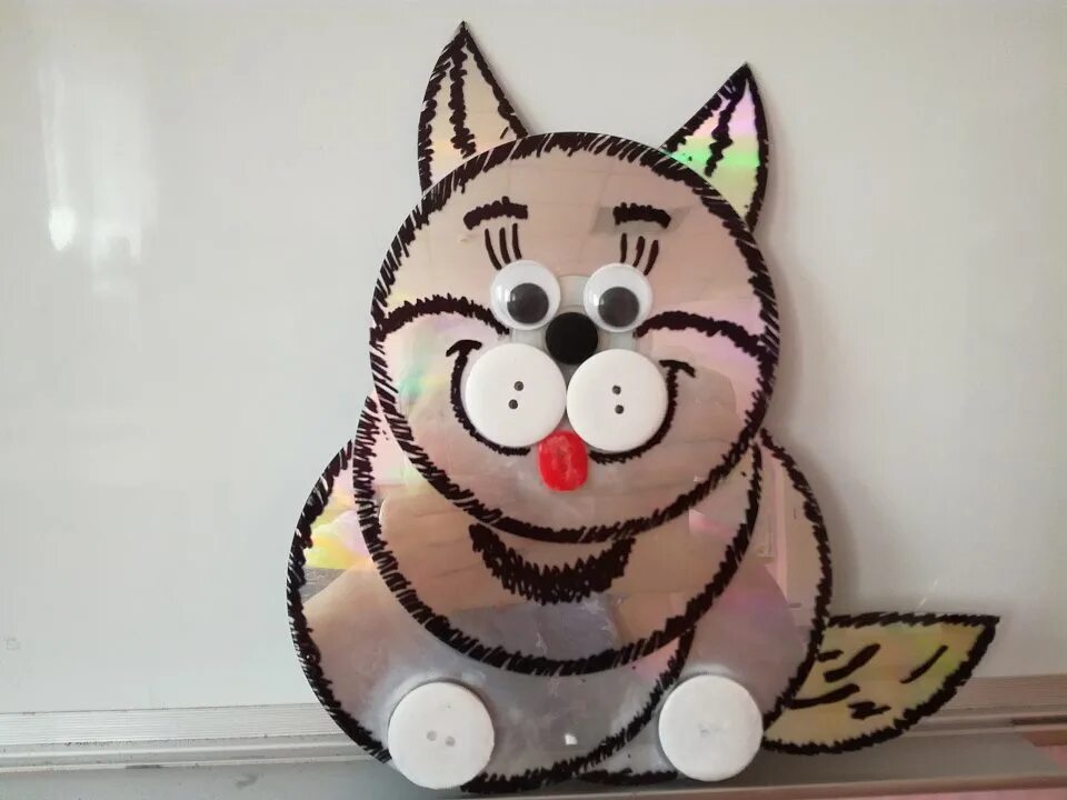 Кот из подручных материалов своими руками. Поделка кот. поделка котенок. поделки на дисках. кот из дисков.