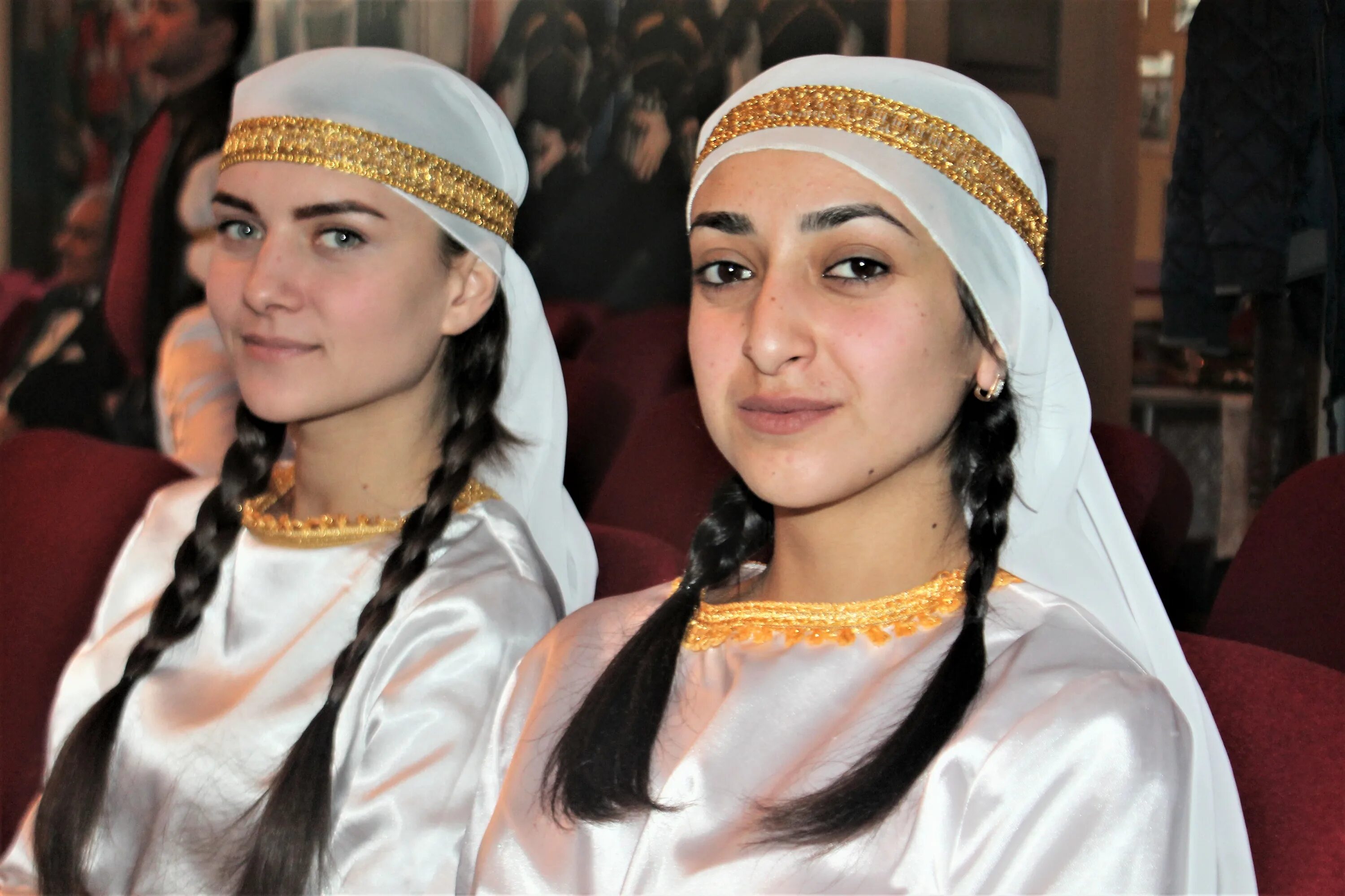 Ассирийцы 2020. Нация ассирийцы. Ассирийцы в ираке. Ассирийка это. Нация ассирийцы.