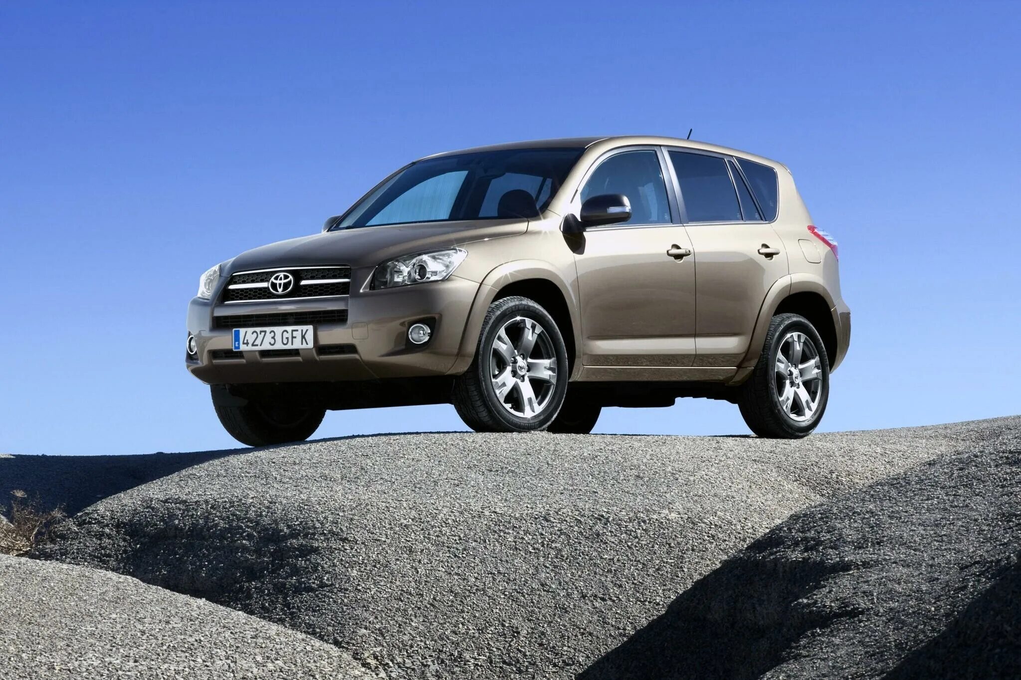 Toyota rav4 iii. Toyota rav4 3. Рав 4 3. Фото рав 4 3 поколения. Toyota rav4 3 поколение.