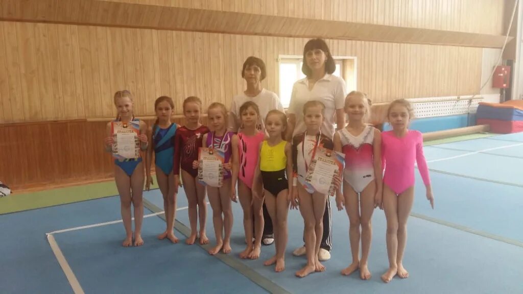 Спортивная 1 кемерово. СДЮСШОР 1 спортивная гимнастика Кемерово. СДЮСШОР Кемерово по спортивной гимнастике. СШОР 1 по спортивной гимнастике Кемерово. СШОР 1 Кемерово гимнастика.