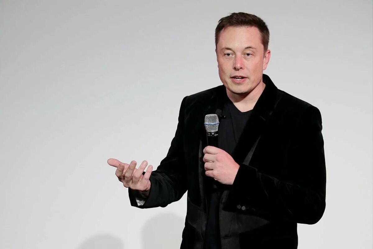 Наушники илон маск. Илон Маск. Илон Маск Saturday Night Live. Musk. Elon Musk Full body.