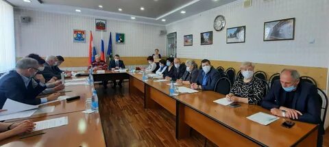Постоянно действующим совещательным органом