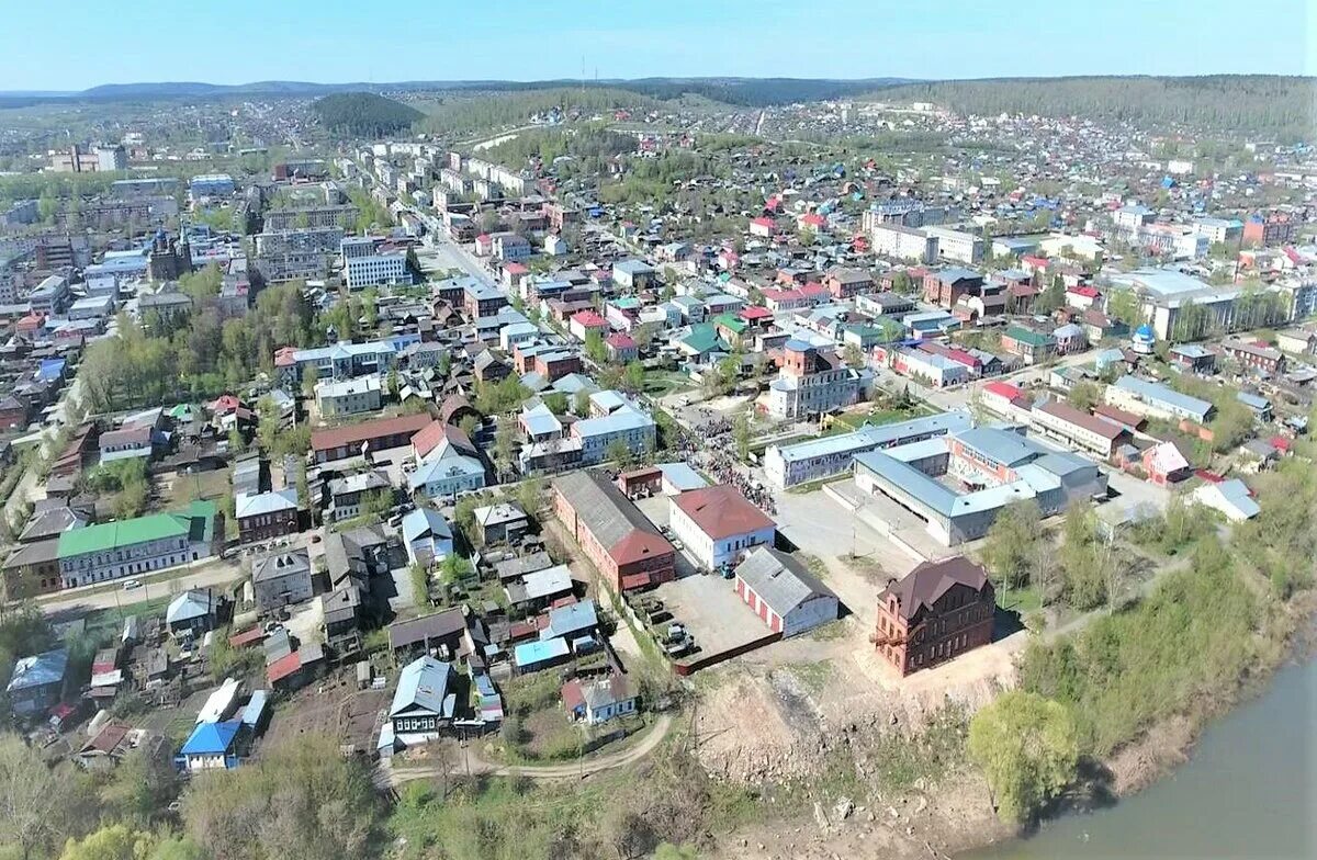 Улица советская красноуфимск. Свердловская область, красноуфимск, ул. Улицы города красноуфимска. Красноуфимск улица интернациональная. Красноуфимск центр города.