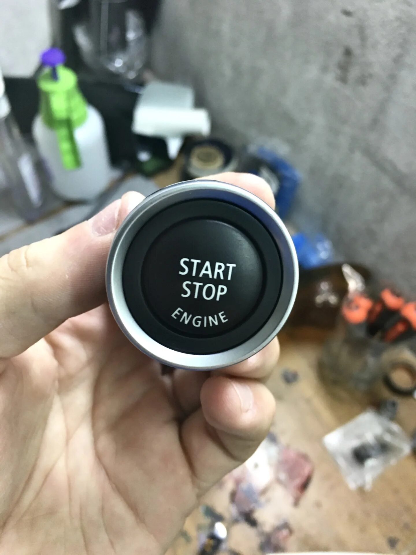 Кнопка стар стоп. Кнопка start stop e90 вскрытая. кнопка старт стоп passat b6. кнопка старт стоп эндуро. кнопка старт стоп кировец.