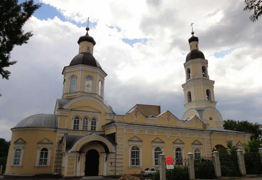 церковь на чкалова пенза. храм покрова пресвятой богородицы пенза. пенза церковь покрова пресвятой богородицы. церковь покровской божьей матери пенза. покровский архиерейский собор пенза.