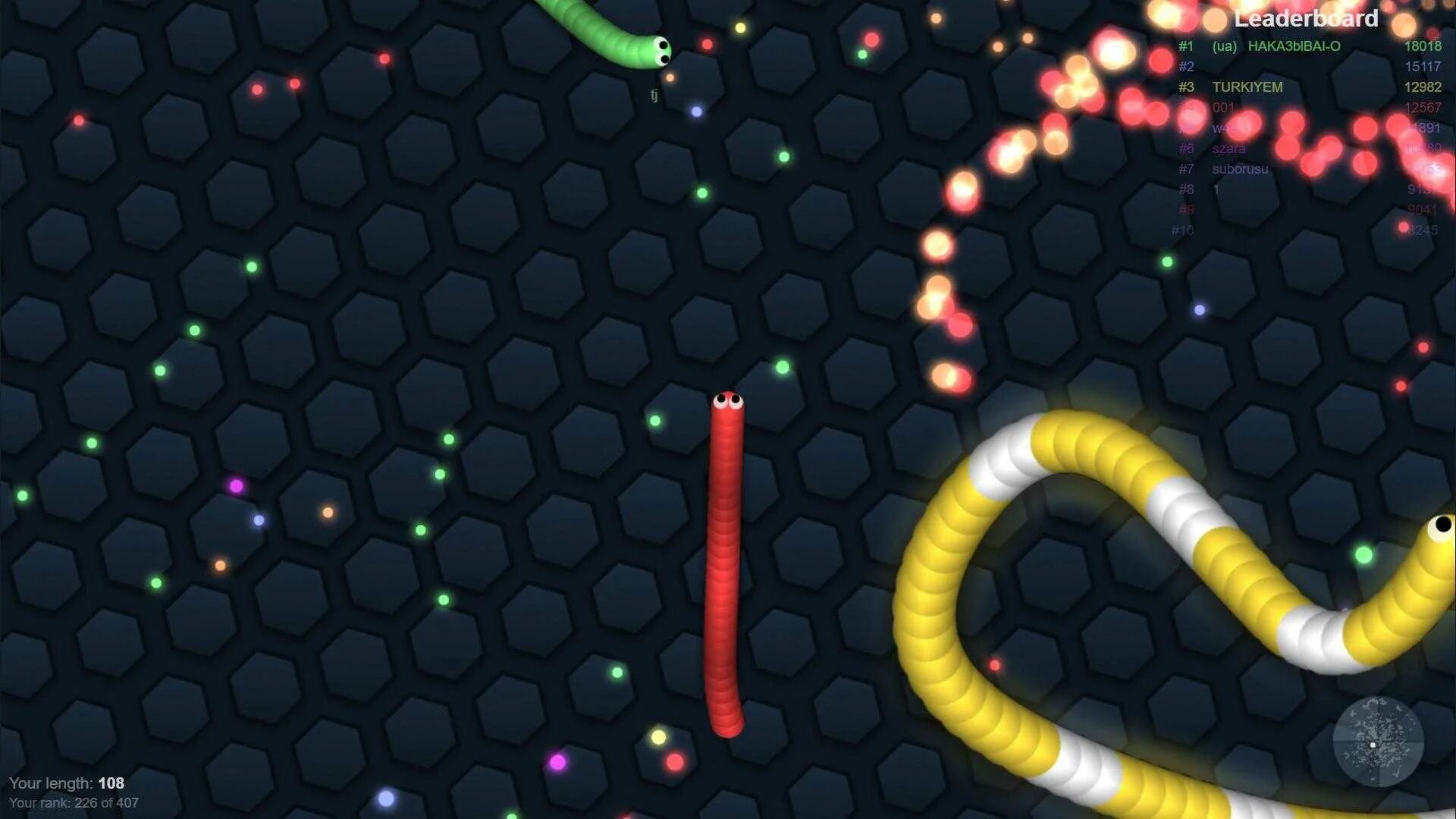 Игра змейка slither. Слизарио классик. Слизарио без лагов. Игра похожая на слизарио только с кругами. Червячки слизарио.