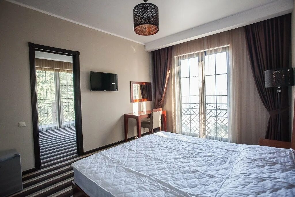 Afon resort black sea hotel 3*. Афон резорт блэк си отель абхазия. Афон резорт блэк си. Отель блэк си абхазия. Афон резорт блэк си отель абхазия.