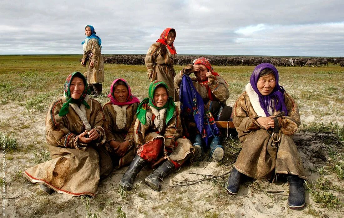 саамы кольского полуострова. национальный костюм саамов мурманской области. ловозеро саами. народы севера европы. народы севера европы.