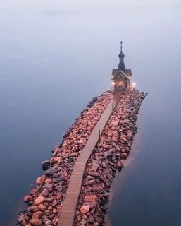 В живописном месте недалеко