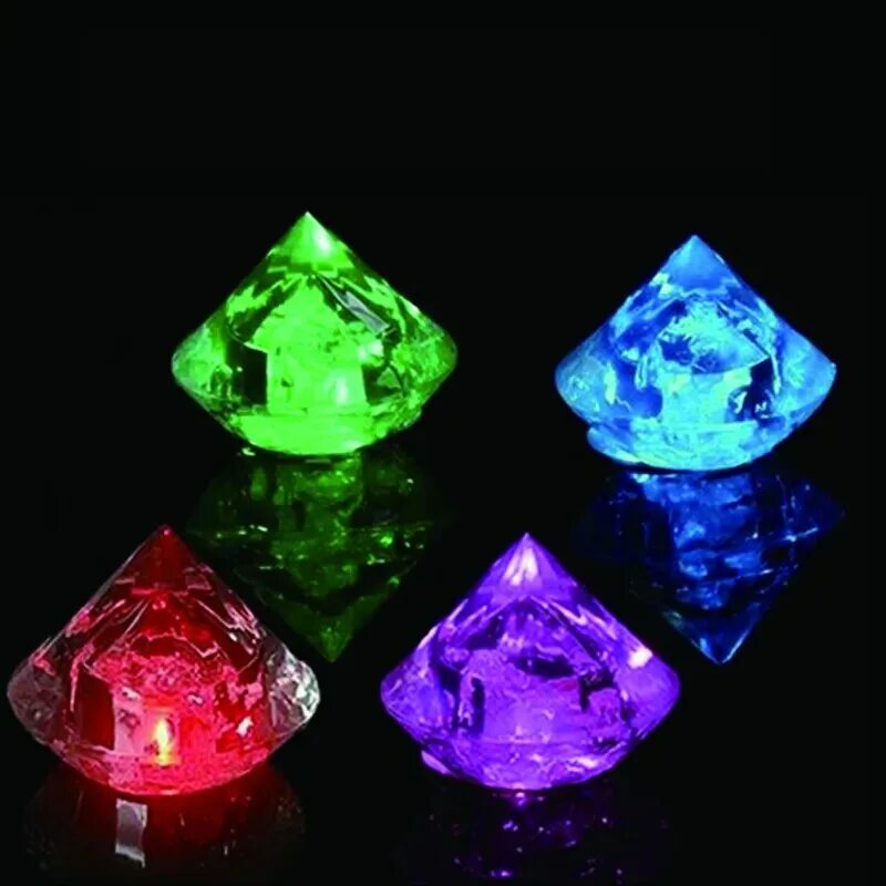 Светящийся кристалл. Монокристалл кварца. Световой кристалл. Кристалл с подсветкой. Кристалл с подсветкой.