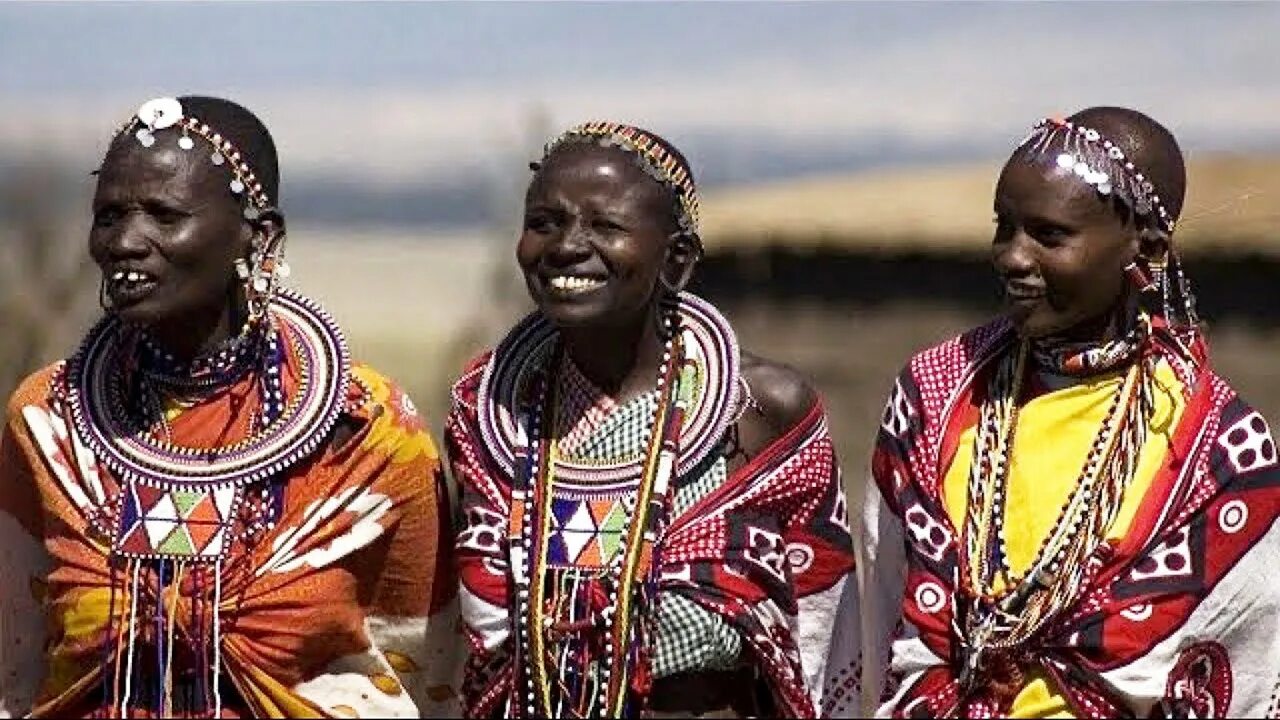 Племя знаменитая. Кения Масаи. Масаи народ Африки. Кения национальный костюм Масаи. Кения племя Масаи.